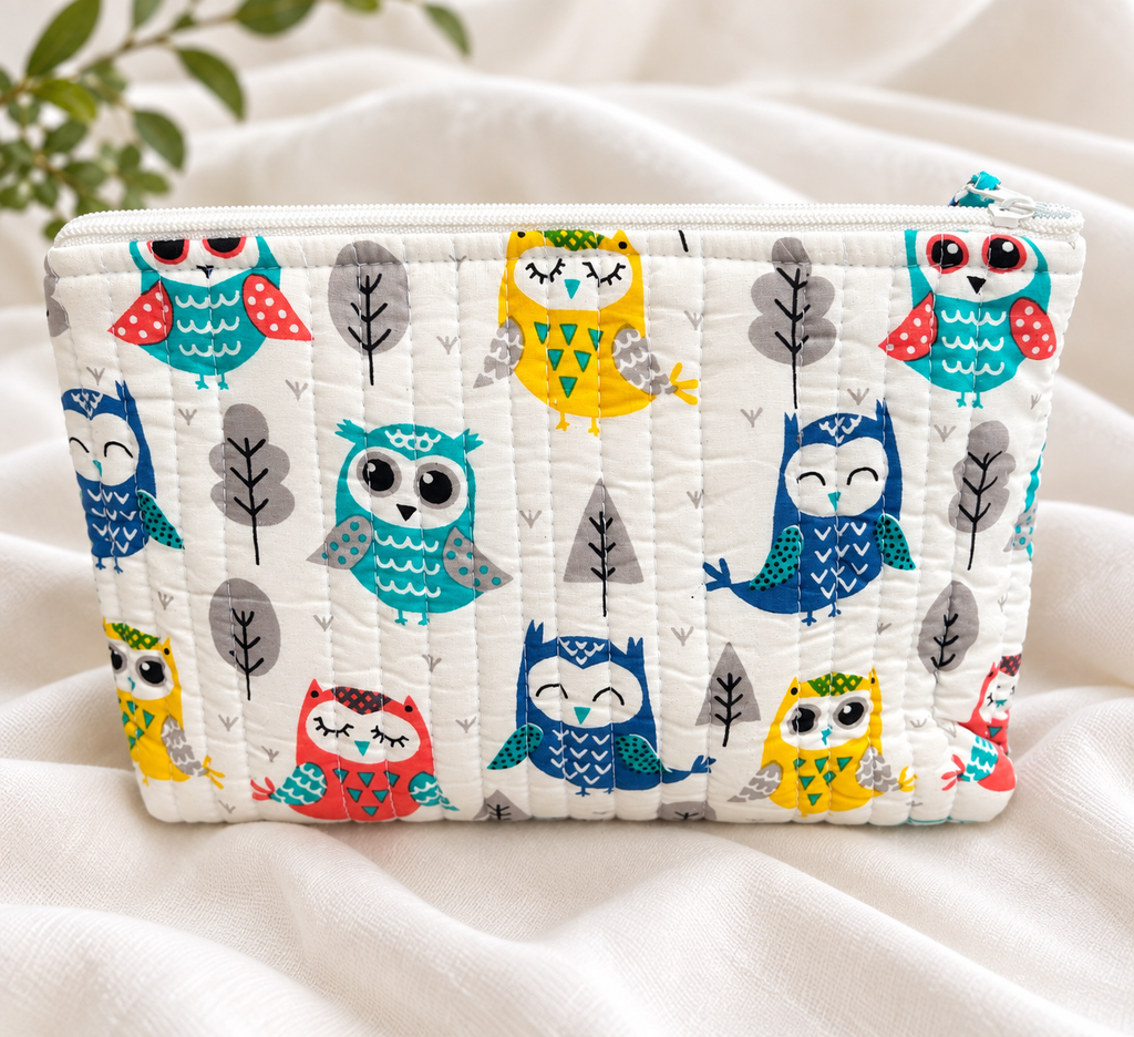 Freyloom Kids Quilted Wash Bag - Childrens Handmade Travel Toiletry Pouch