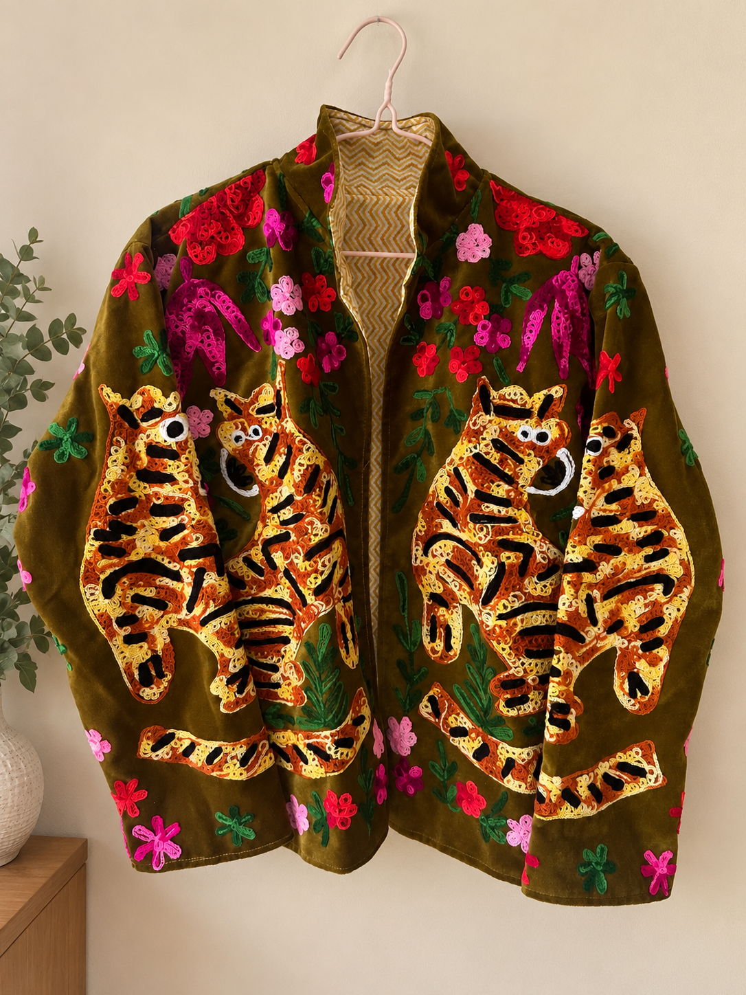 Embroidered Tiger Velvet Jacket – Olive