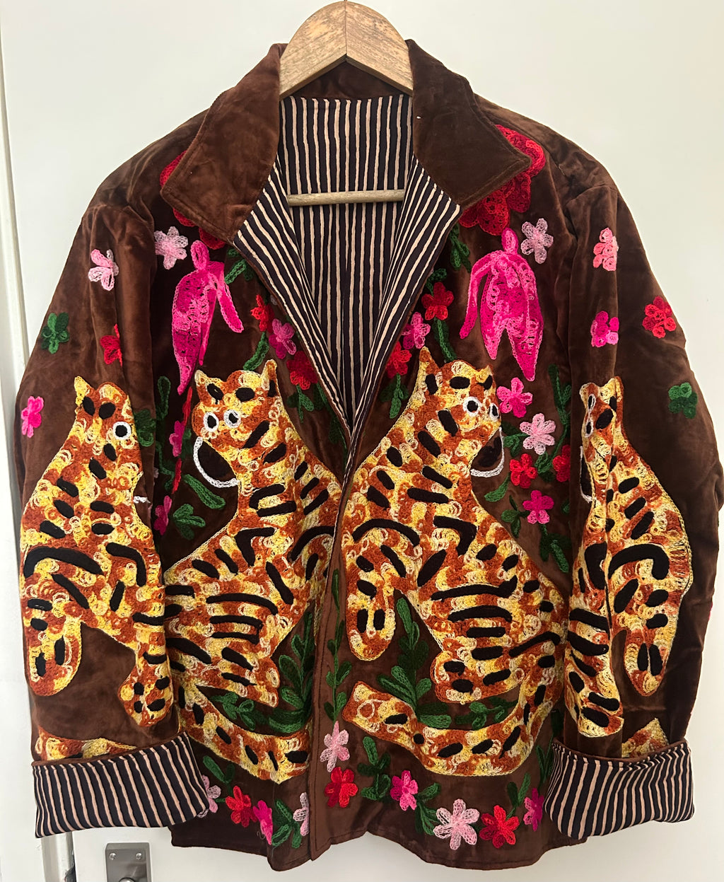 Tiger Garden Embroidered Velvet Jacket