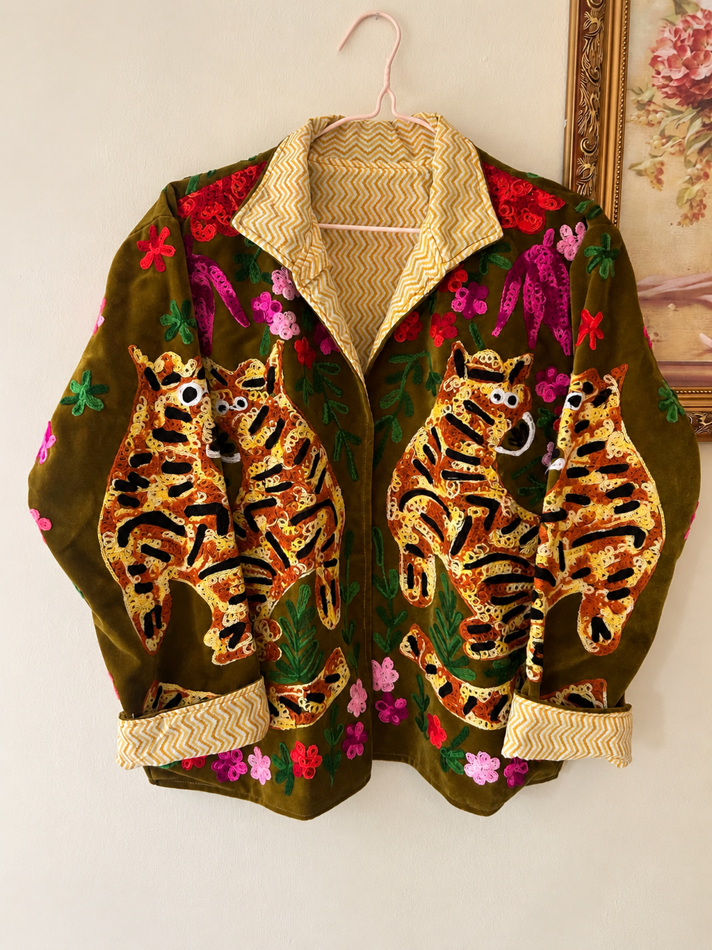 Embroidered Tiger Velvet Jacket – Olive