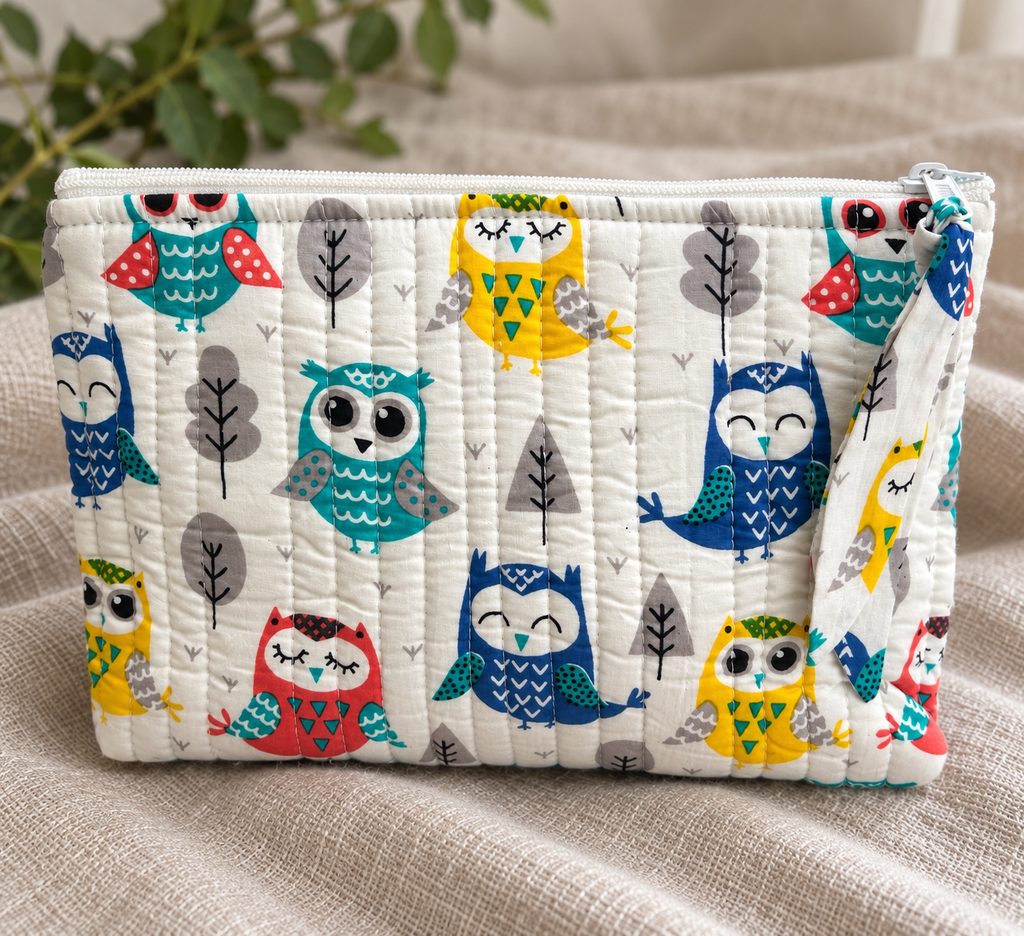 Freyloom Kids Quilted Wash Bag - Childrens Handmade Travel Toiletry Pouch