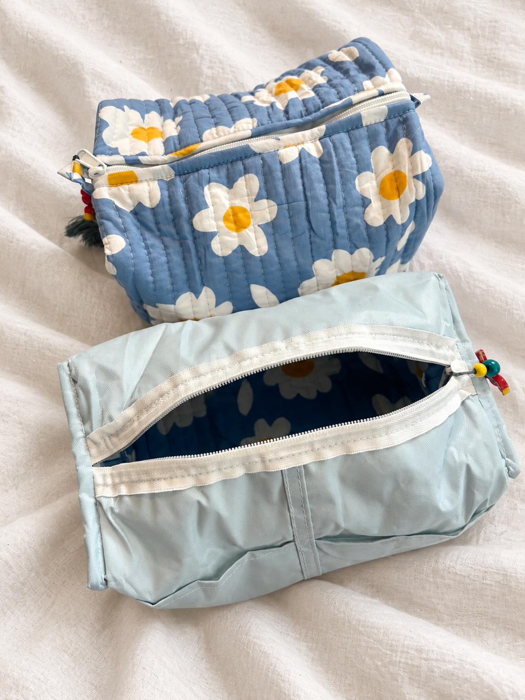 Freyloom Blue Daisy Quilted Wash Bag- Handmade Cotton Makeup and Toiletry Pouch